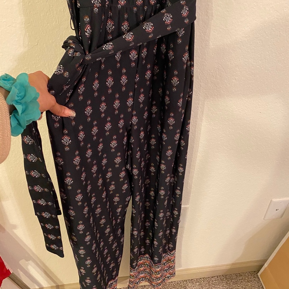 Jumpsuit - Picture 2 of 4
